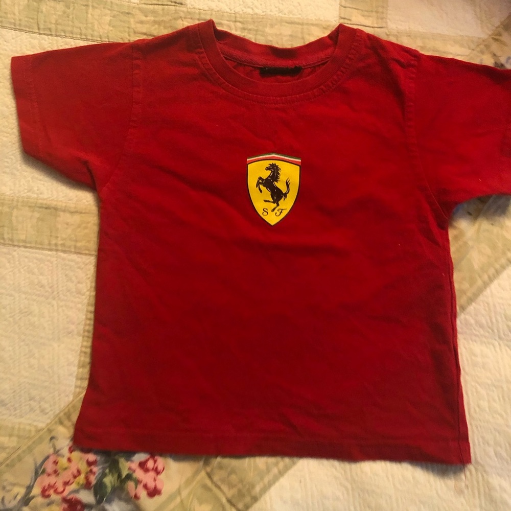 Boys short Ferrari